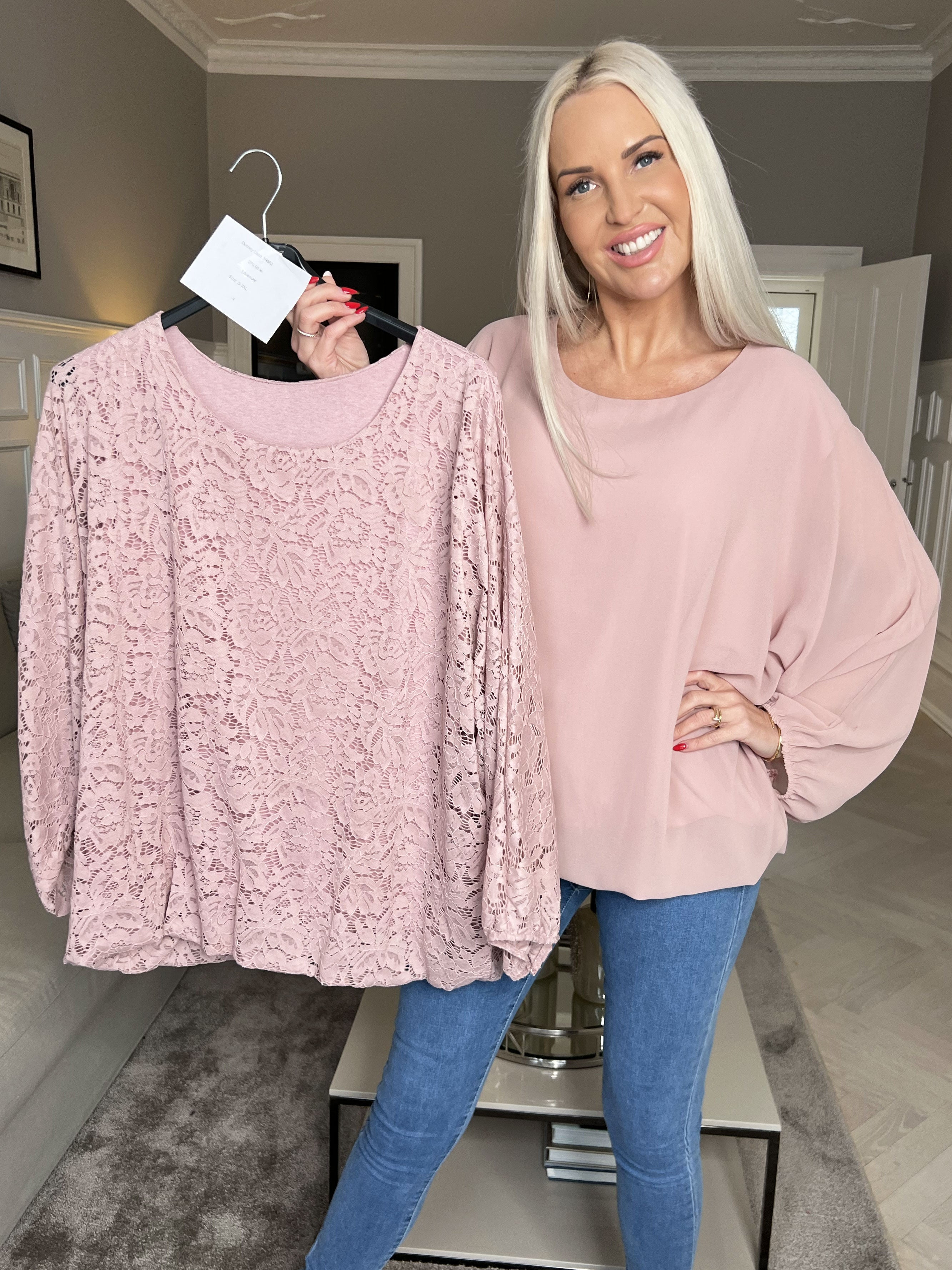 Destiny Plain - Bluse i chiffon med flagermusærmer